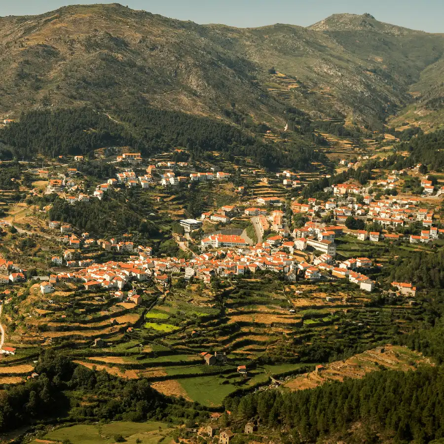 Rustieke bergliefhebbers vinden hier een vredig en authentiek Portugese landschap.